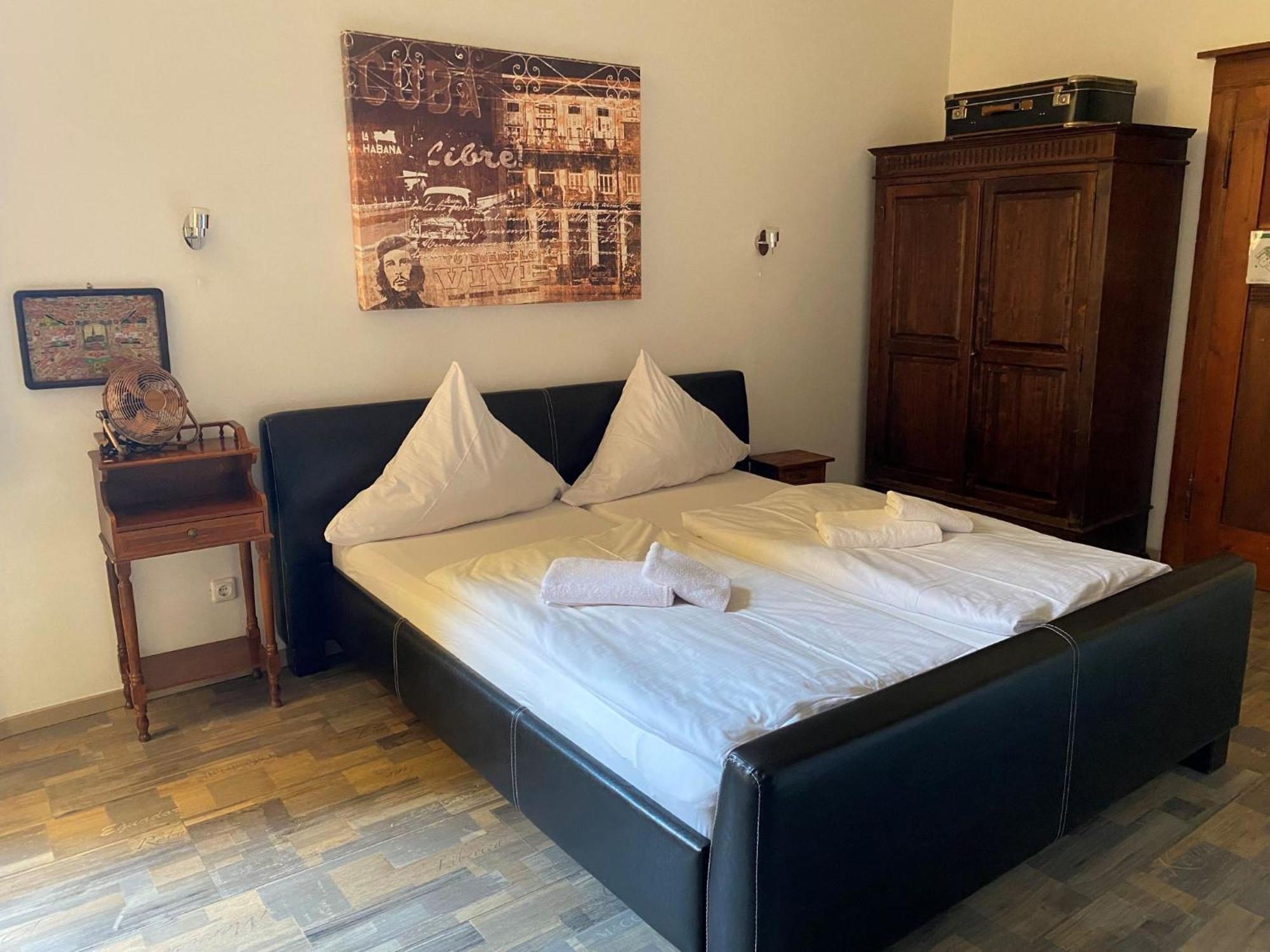 Avalon Bed & Breakfast Themen/- Nichtraucherhotel Hanower Zewnętrze zdjęcie